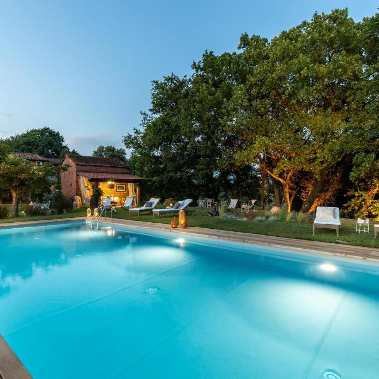 Villa Lorena, a Vintage Home with Indoor Pool - Villa Standard - 73