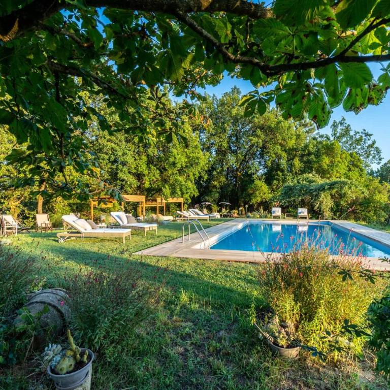 Villa Lorena, a Vintage Home with Indoor Pool - Villa Standard - 77