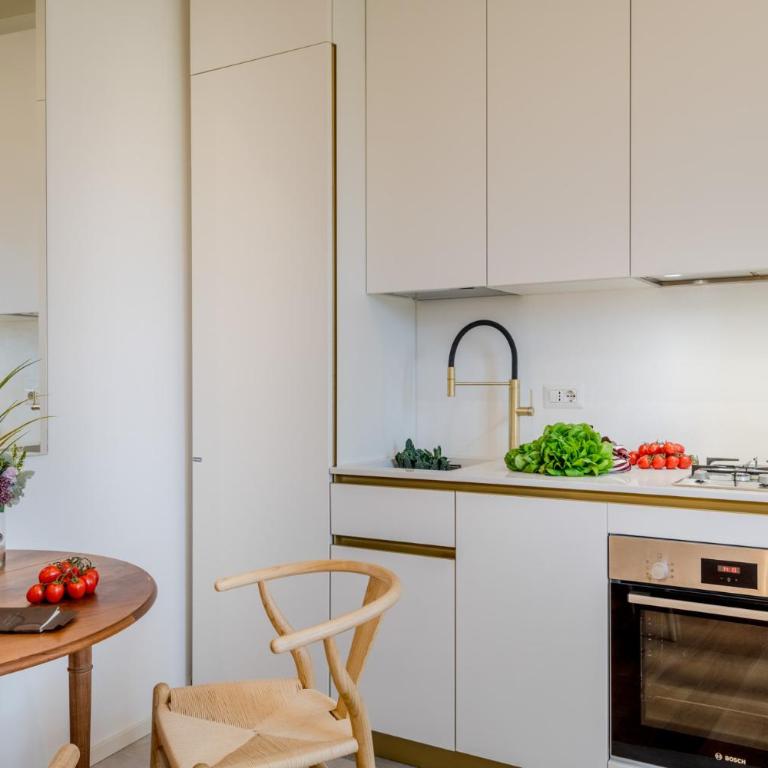 Casa Daria, Modern 4 Bedrooms Apartment in Lucca - Apartment - 50