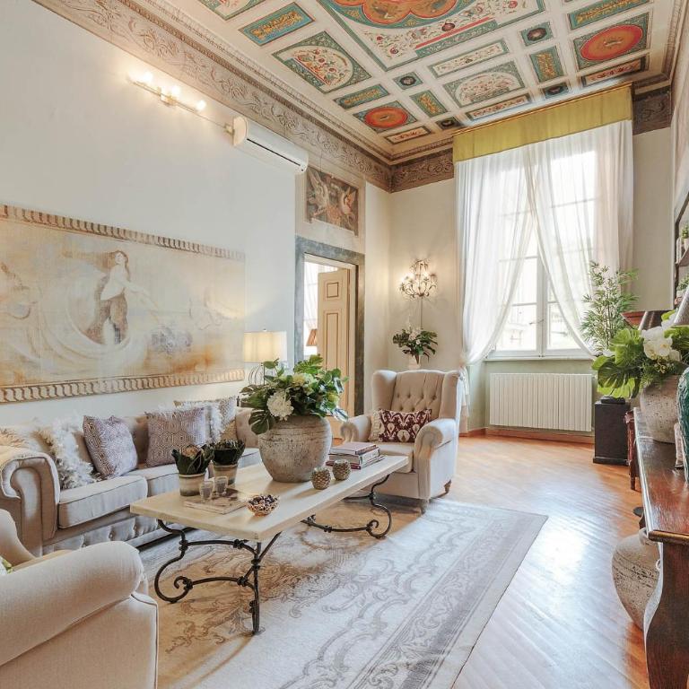 Casa San Giovanni, Romantic LUCCA apartment With View Over a Church - Apartamento de 2 dormitorios - 10