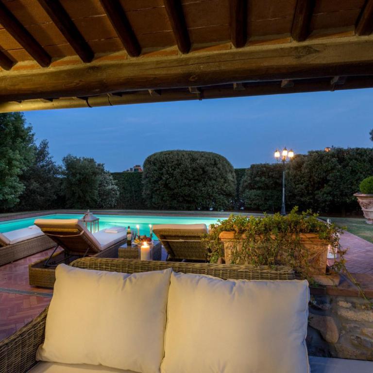 Villa Clara, Luxury 5 bedrooms Lakefront Farmhouse Villa with Private Pool on the Lucca Hills - Villa - 21