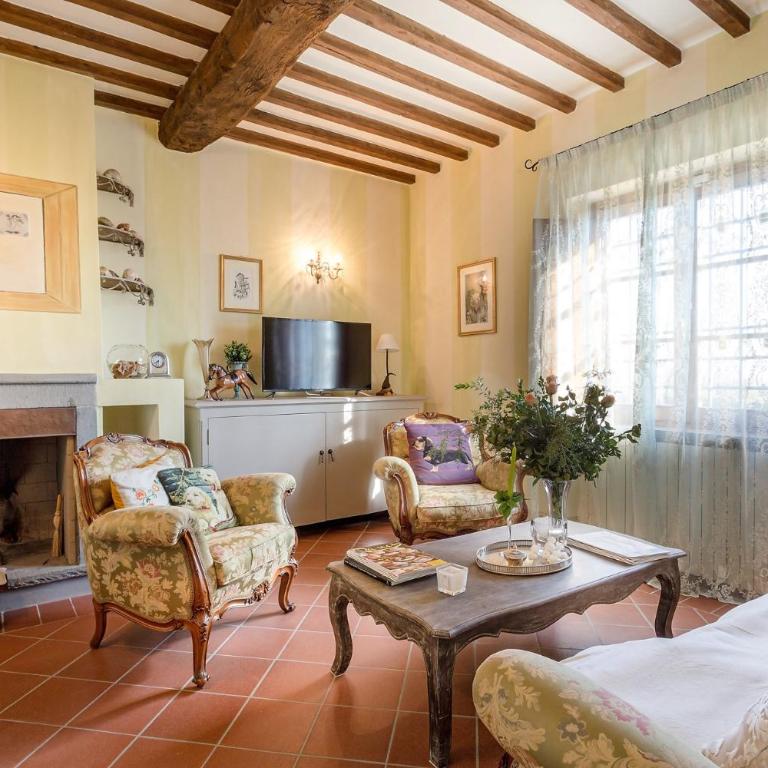 Villa Alberta, Panoramic 4 Bedrooms Farmhouse with Private Pool in Lucca close to Town Centre - Villa - 71