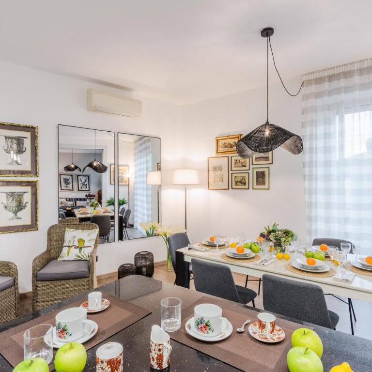 Lavinia, 3 Bedrooms Apartment with Terrace Lucca - Three-Bedroom Apartment - 8