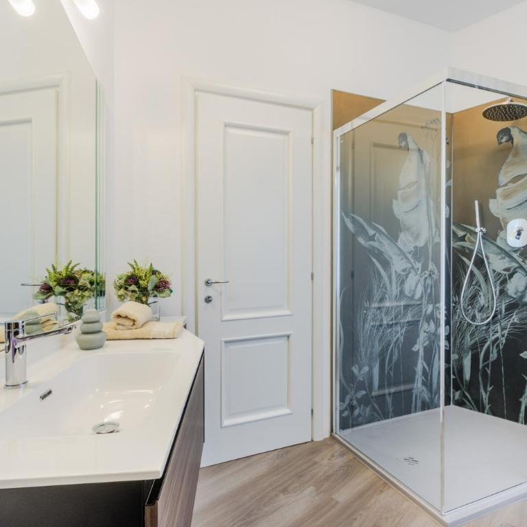 Lavinia, 3 Bedrooms Apartment with Terrace Lucca - Three-Bedroom Apartment - 19