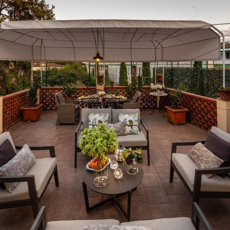 Lavinia, 3 Bedrooms Apartment with Terrace Lucca - Three-Bedroom Apartment - 52