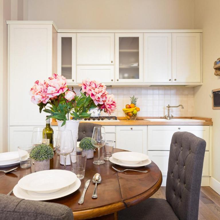 Casa Raffa, 2 Bedrooms 2 Bathrooms Romantic Apartment with Terrace and Parking in Lucca - Appartamento con 2 Camere da Letto - 28