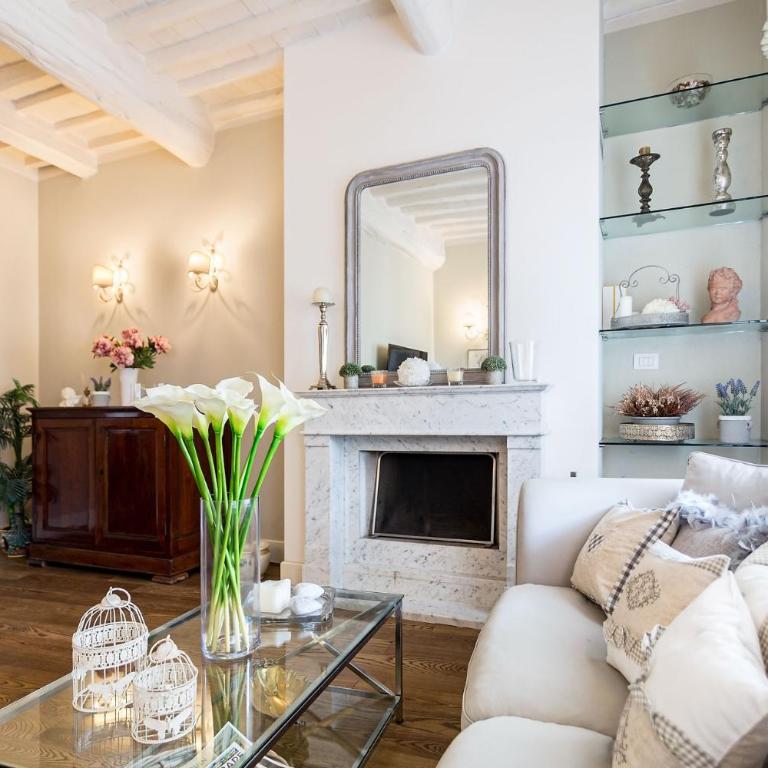 Casa Raffa, 2 Bedrooms 2 Bathrooms Romantic Apartment with Terrace and Parking in Lucca - Appartamento con 2 Camere da Letto - 33