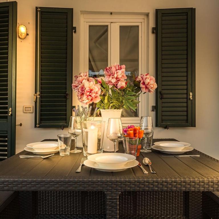 Casa Raffa, 2 Bedrooms 2 Bathrooms Romantic Apartment with Terrace and Parking in Lucca - Appartamento con 2 Camere da Letto - 38