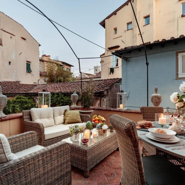 CASA BRUMAR, the Most Central Terrace inside the Walls of Lucca - Appartamento con 1 Camera da Letto - 8