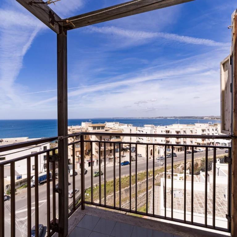 Five sea view apartments - by Click Salento - Appartamento con Vista Mare - 2