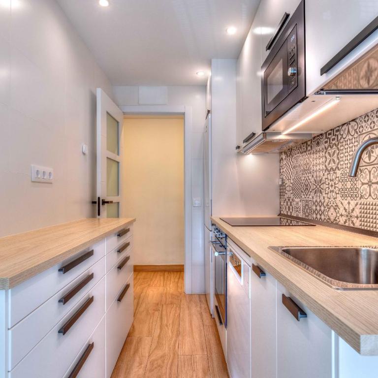 Apartamento Metropolitano II en Madrid - Two-Bedroom Apartment - 7