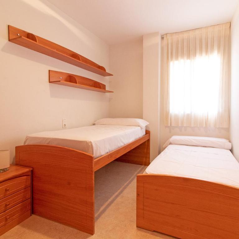 Global Vacacional, Apartamento con terraza de 70m y piscina en Canet de Berenguer - Apartamento con terraza - 6