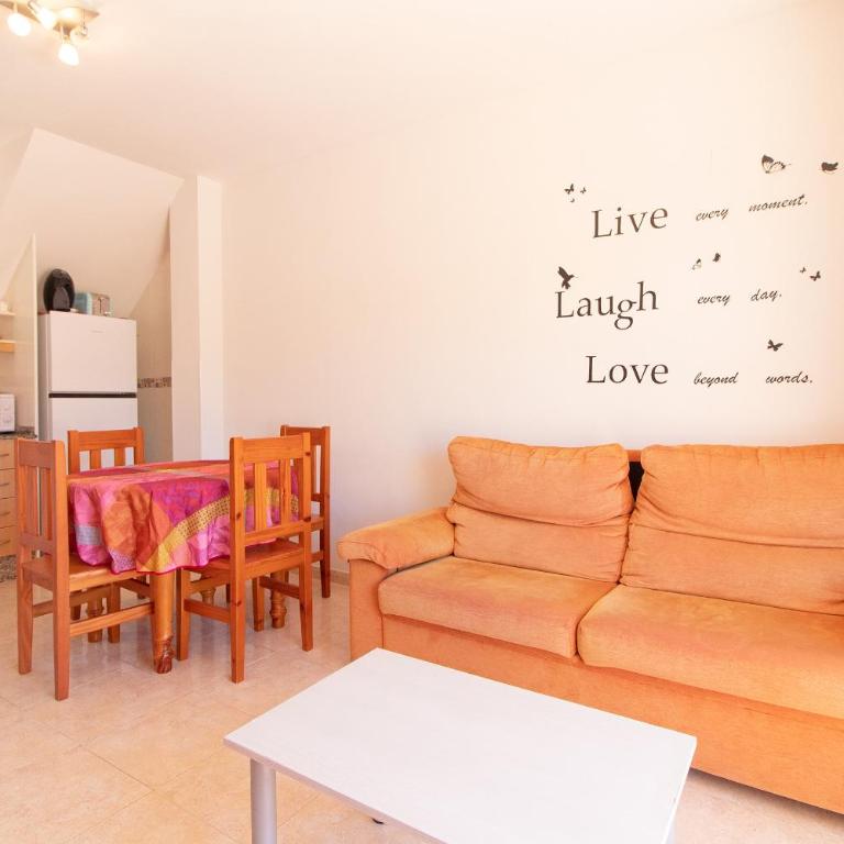 Global Vacacional, Apartamento con terraza de 70m y piscina en Canet de Berenguer - Apartamento con terraza - 15