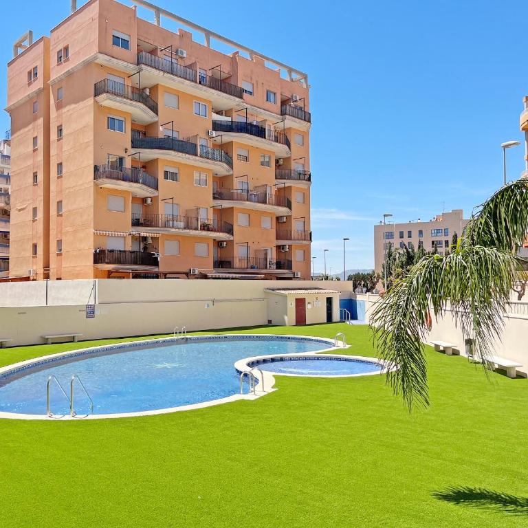 Global Vacacional, Apartamento con terraza de 70m y piscina en Canet de Berenguer - Apartamento con terraza - 23
