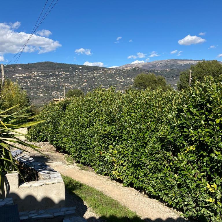 Magnifique duplex climatisé dans une villa calme - Appartement 2 Chambres - 23