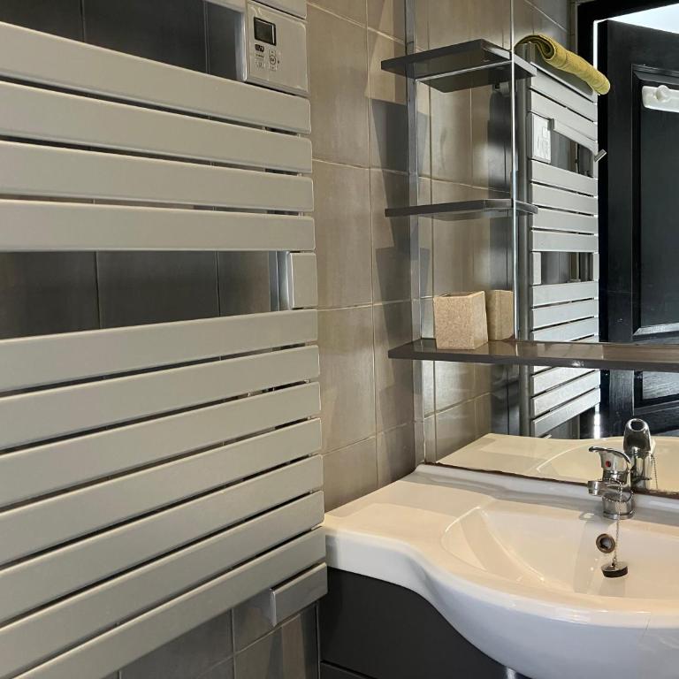 Magnifique duplex climatisé dans une villa calme - Appartement 2 Chambres - 26