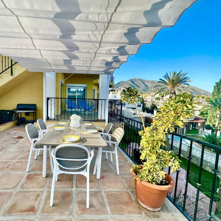 Villa Vista Verde -Sea views -3 Bedrooms -Heated Pool - Villa de 3 dormitorios - 38