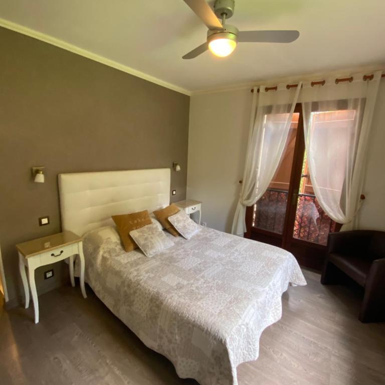 Les Belles Terrasses - Chambre Double - Vue sur Jardin - 1