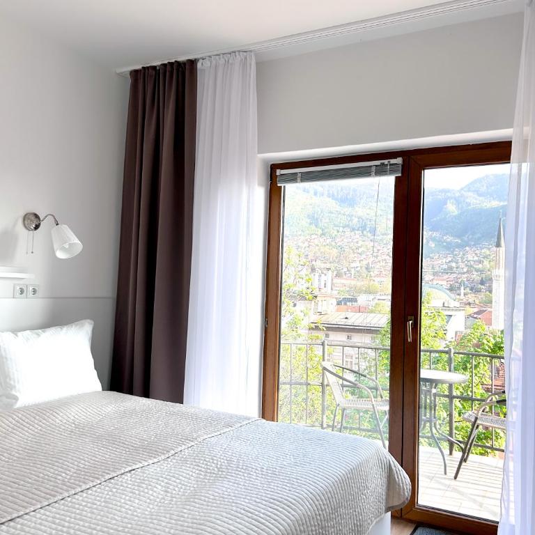 Apartments Diva - Dvokrevetna Soba s Bračnim Krevetom/2 Zasebna Kreveta i Pogledom na Grad - 2
