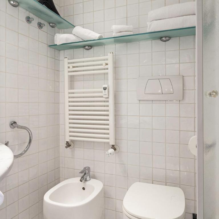 Elegant Studio in the City Center by Wonderful Italy - Apartment - 9