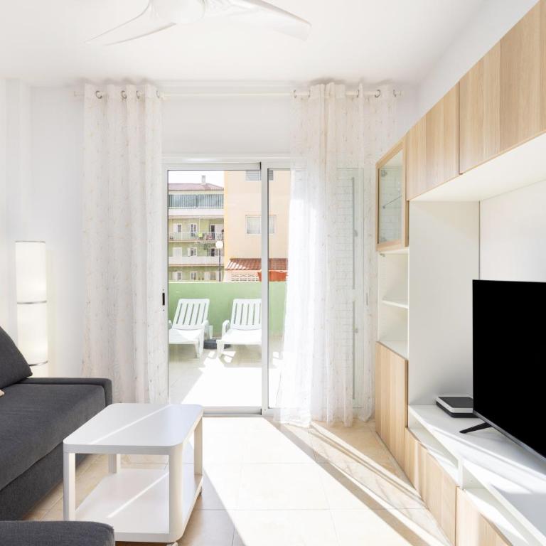 Home2Book Stunning Apt Terrace & Pool Caletillas - Apartamento de 1 dormitorio - 3