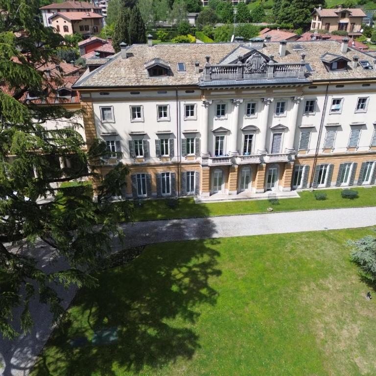 Villa Baragiola - Appartamento con 2 Camere da Letto - 80