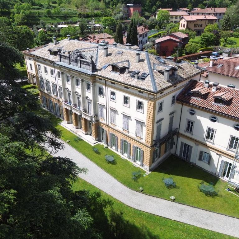 Villa Baragiola - Appartamento con 2 Camere da Letto - 81