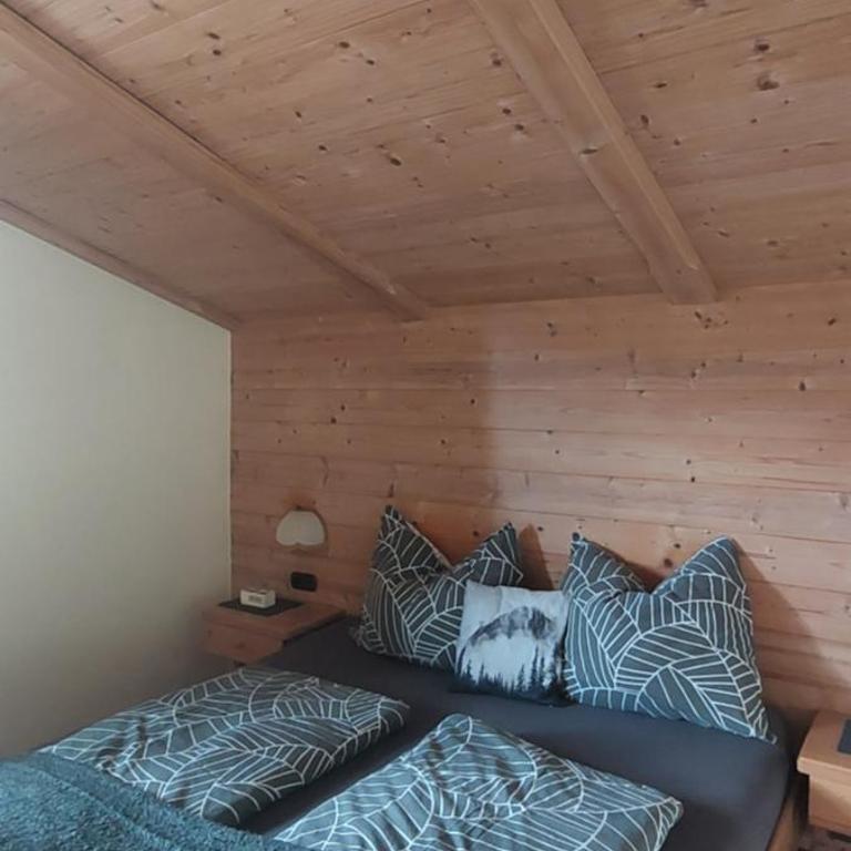 Maurerhof Itter - Double Room with Balcony - 7