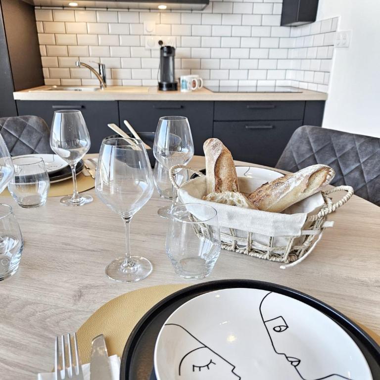 T2 design proche gare/Intra-M/Sillon, garage privé - Appartement 1 Chambre - 2