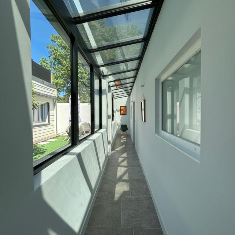 Chez Oma I 1 appartement indépendant OPI I 3 chambres privatives avec salle d eau et salon commun cuisine commune WC commun patio commun - Appartement - Vue sur Jardin - 11