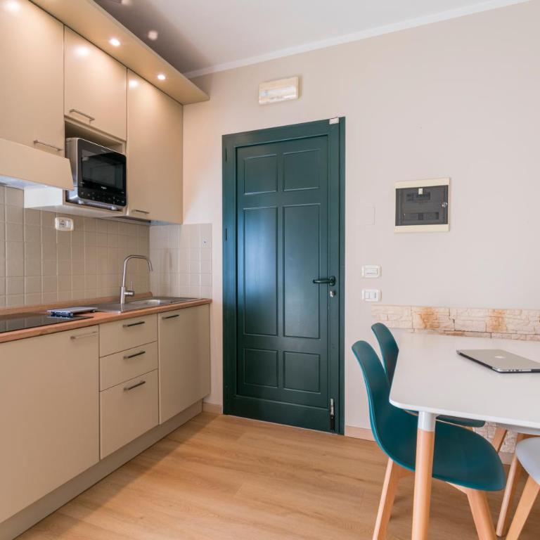 Residence Stella - Appartamento con Terrazza - 4