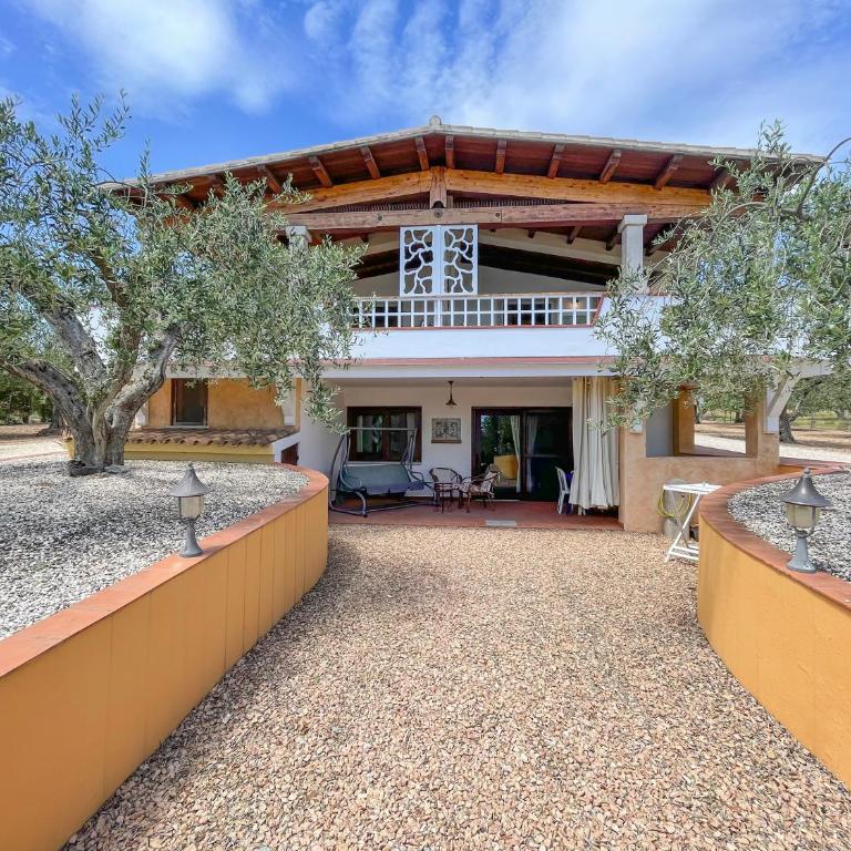 Rustico degli Ulivi - Appartamento con 2 Camere da Letto e Terrazza - 2