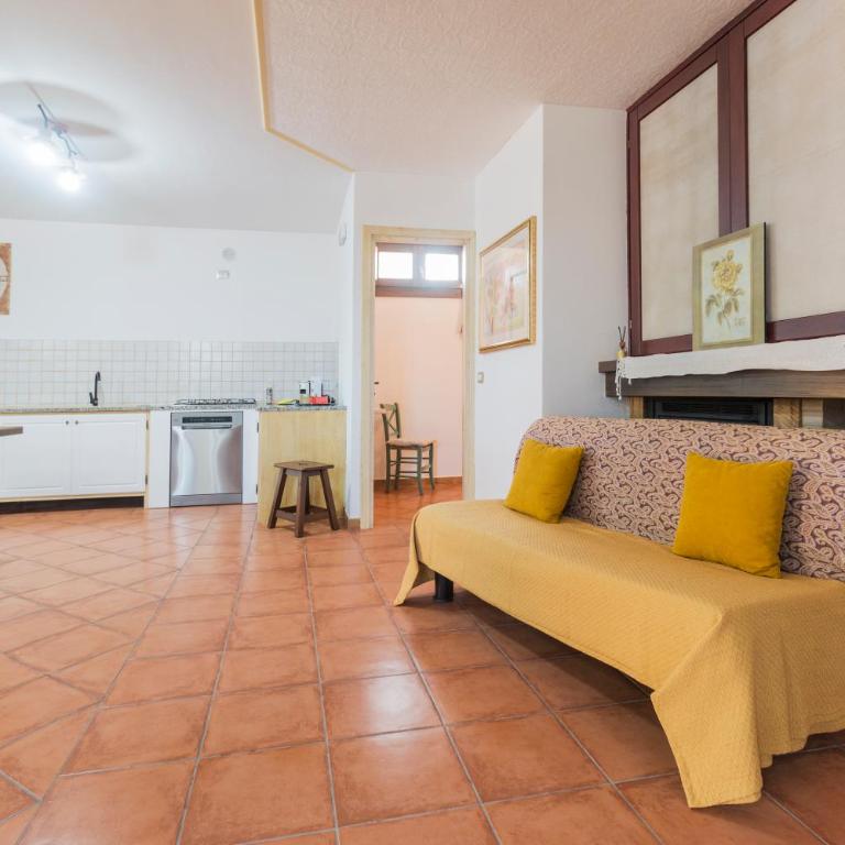 Rustico degli Ulivi - Appartamento con 2 Camere da Letto e Terrazza - 12