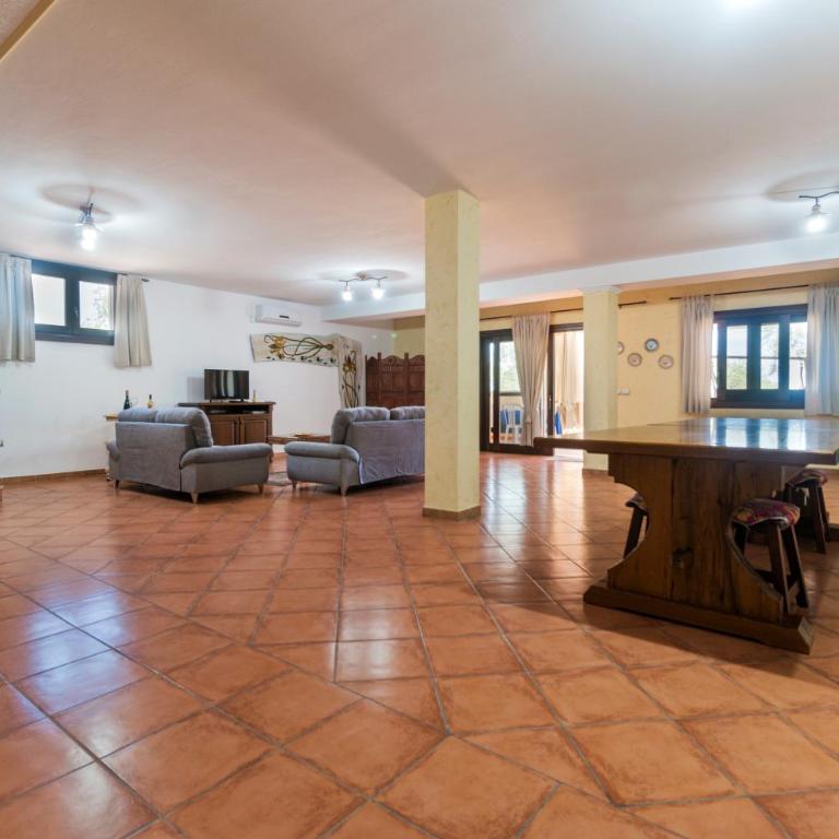 Rustico degli Ulivi - Appartamento con 2 Camere da Letto e Terrazza - 14