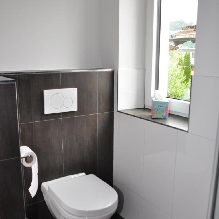 Achenblick - Apartment mit Dusche - 9