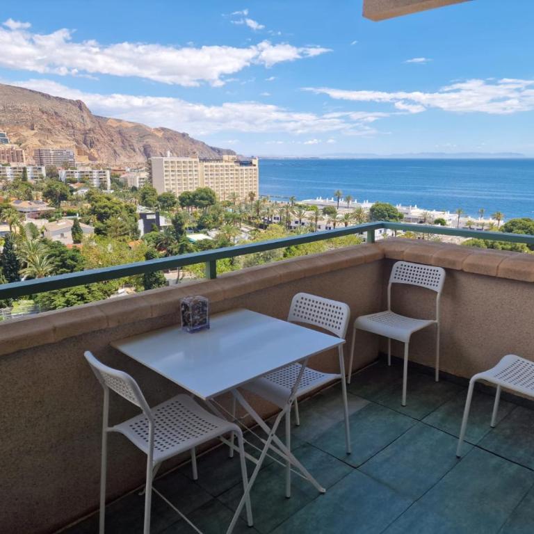 Apartamento Vista Bahía - Studio with Sea View and Terrace - 1