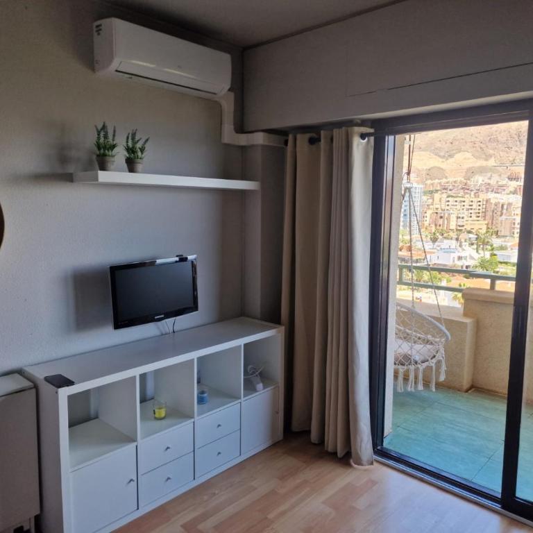 Apartamento Vista Bahía - Studio with Sea View and Terrace - 7
