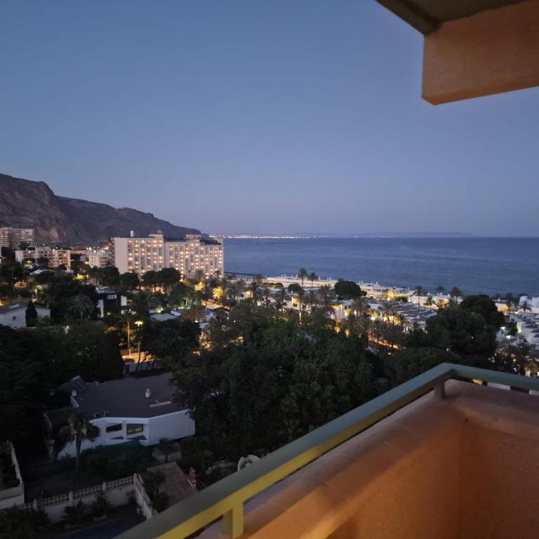 Apartamento Vista Bahía - Studio with Sea View and Terrace - 11