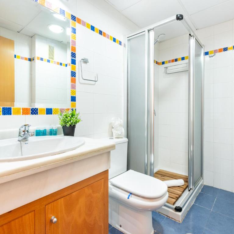WintowinRentals Quiet Apartment, good location, free parking - Apartamento de 2 dormitorios - 19