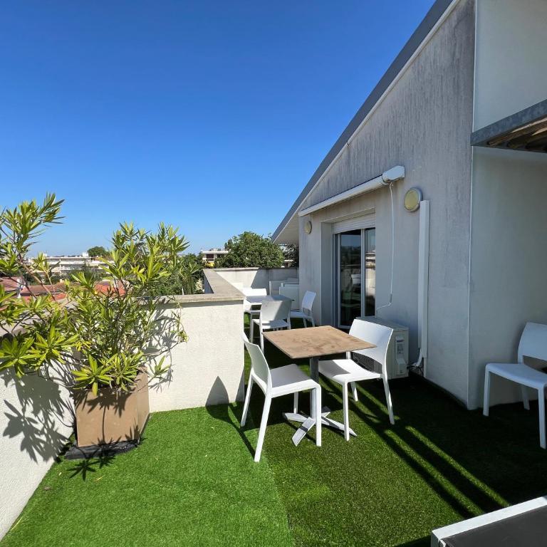 Spacieux T4 proche centre-ville, Clim et Parking - Apartamento de 3 dormitorios - 10