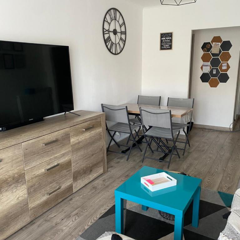 charmant appartement 3 pièces - Two-Bedroom Apartment - 19