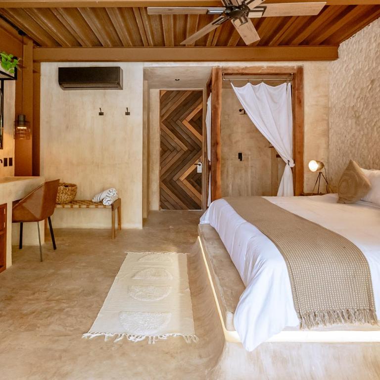 AWA Holbox Hotel Boutique - Beach Front - Suite con cama extragrande y vistas a la piscina - 7