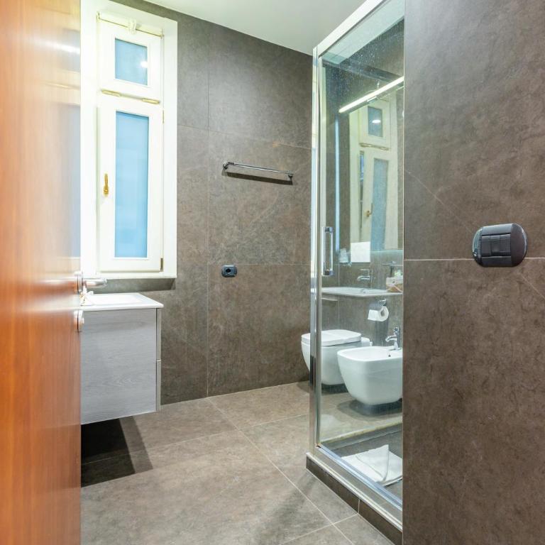 ANDENIS TIBER HOUSE - Luxus Dreibettzimmer - 11
