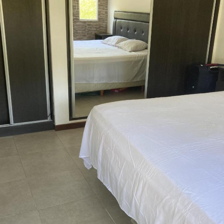 Casa frente al Río - Two-Bedroom House - 11