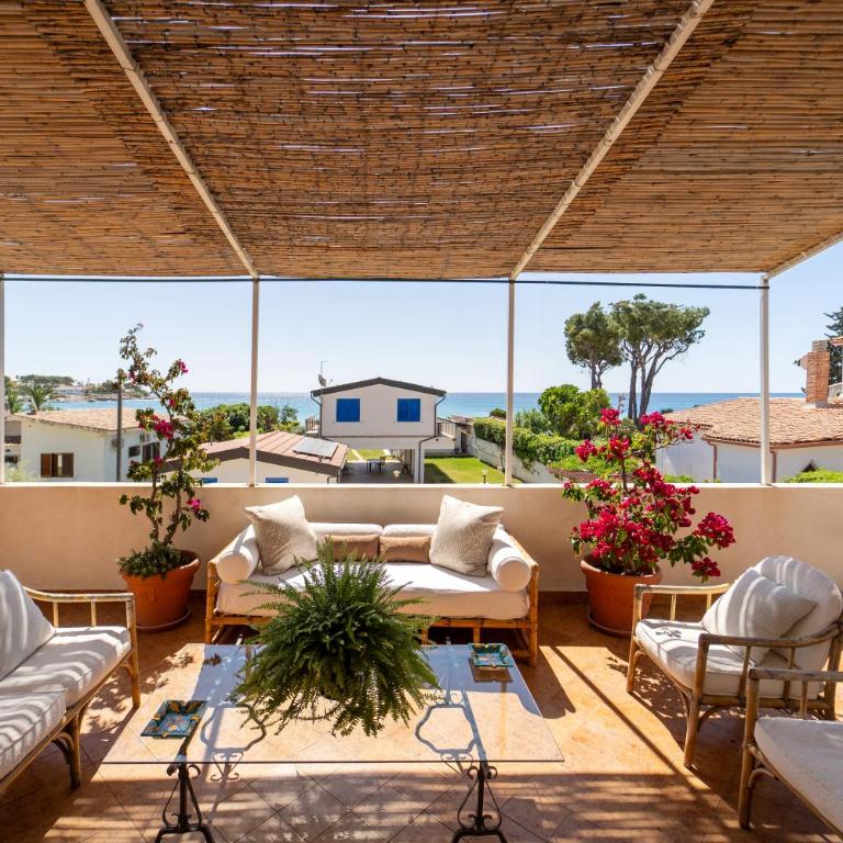 Villa Silvia 30mt from the Beach sea view - Ferienhaus - 3