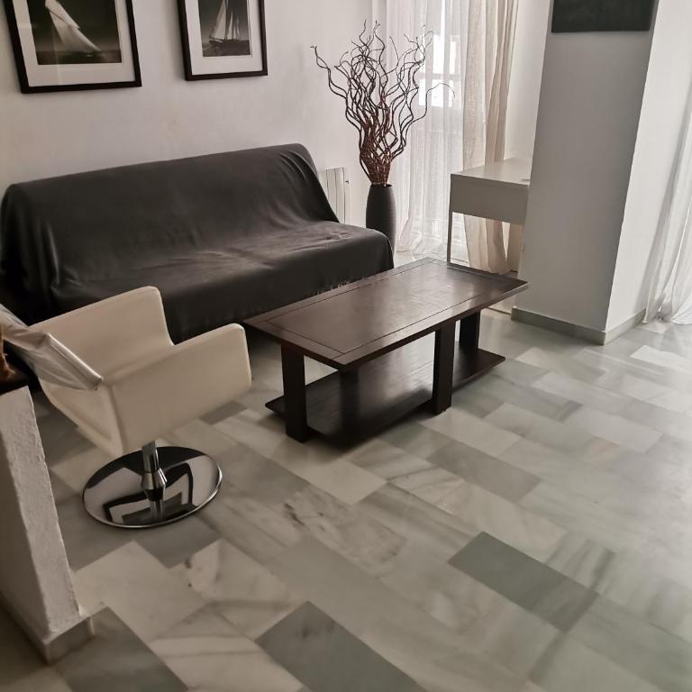 Duplex con garaje privado - Apartamento de 2 dormitorios - 2