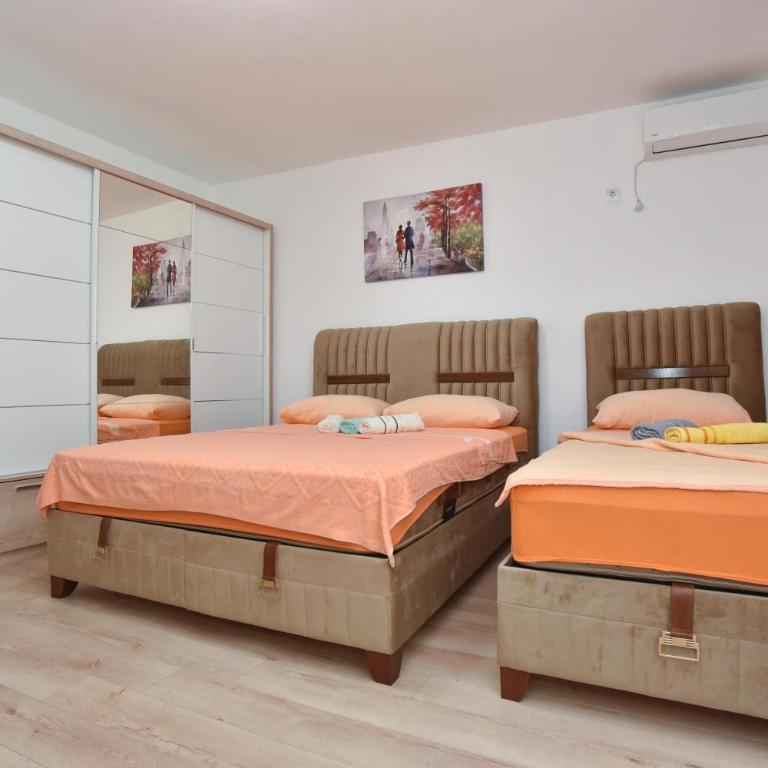 Apartmani Mihovic - JAZ - One-Bedroom Apartment with Terrace - 10