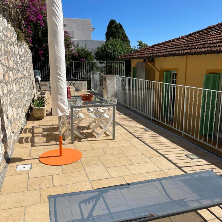 Apartment with sea view & spacious terrace - Two-Bedroom Apartment - 32