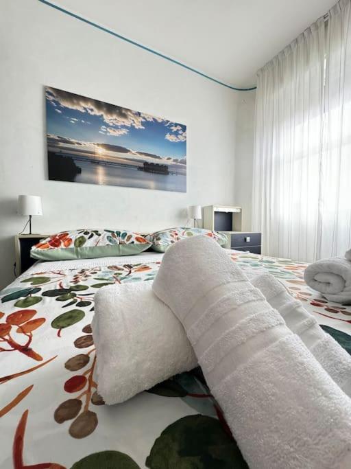 Scenografico fronte mare, 5 piano con terrazzo e P privato - Appartamento con 2 Camere da Letto - 10