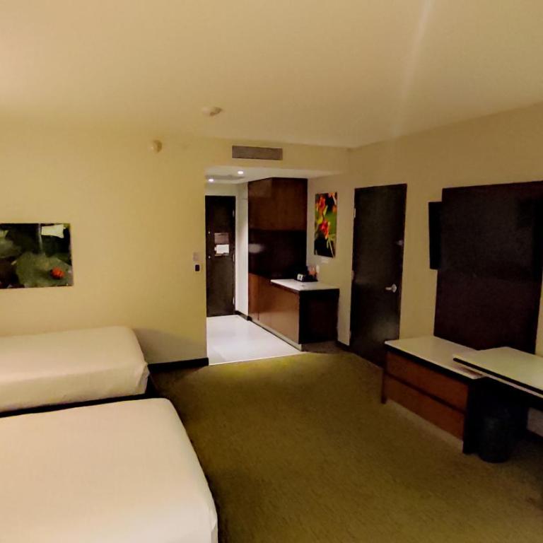Hilton Garden Inn Puebla Angelopolis - Habitación Doble con 2 camas dobles adaptada para personas con movilidad reducida - 4